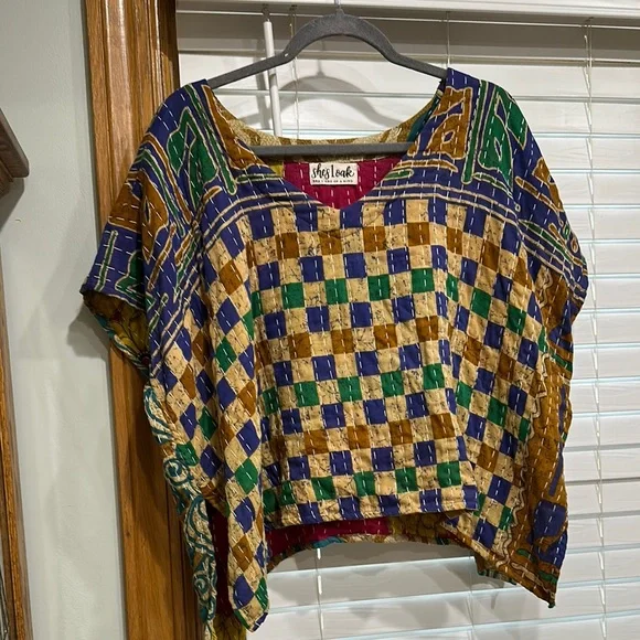 Handmade Kantha Cropped Top - Picture 1 of 8